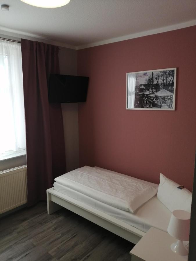 Hotel Altes Badehaus บาดดัวร์เรนแบร์ก ภายนอก รูปภาพ
